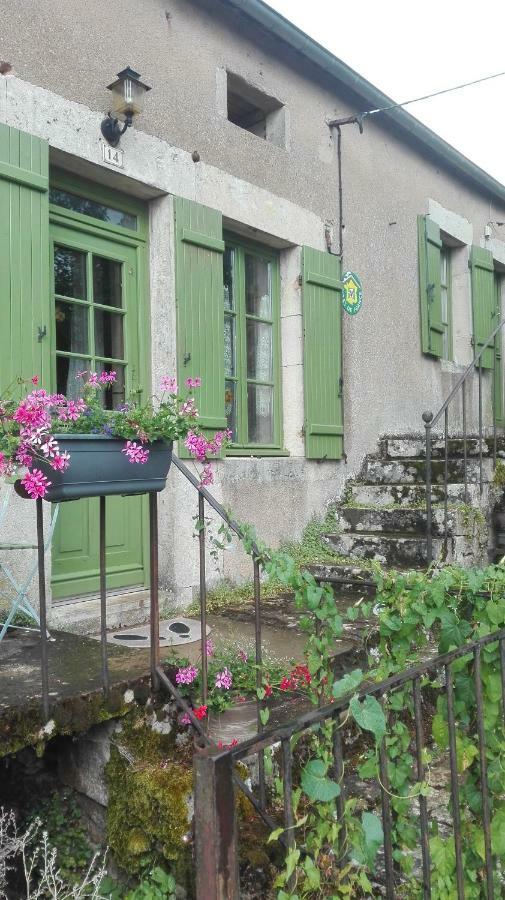 Gite De Charme Au Coeur De La Bourgogne Santigny Bagian luar foto